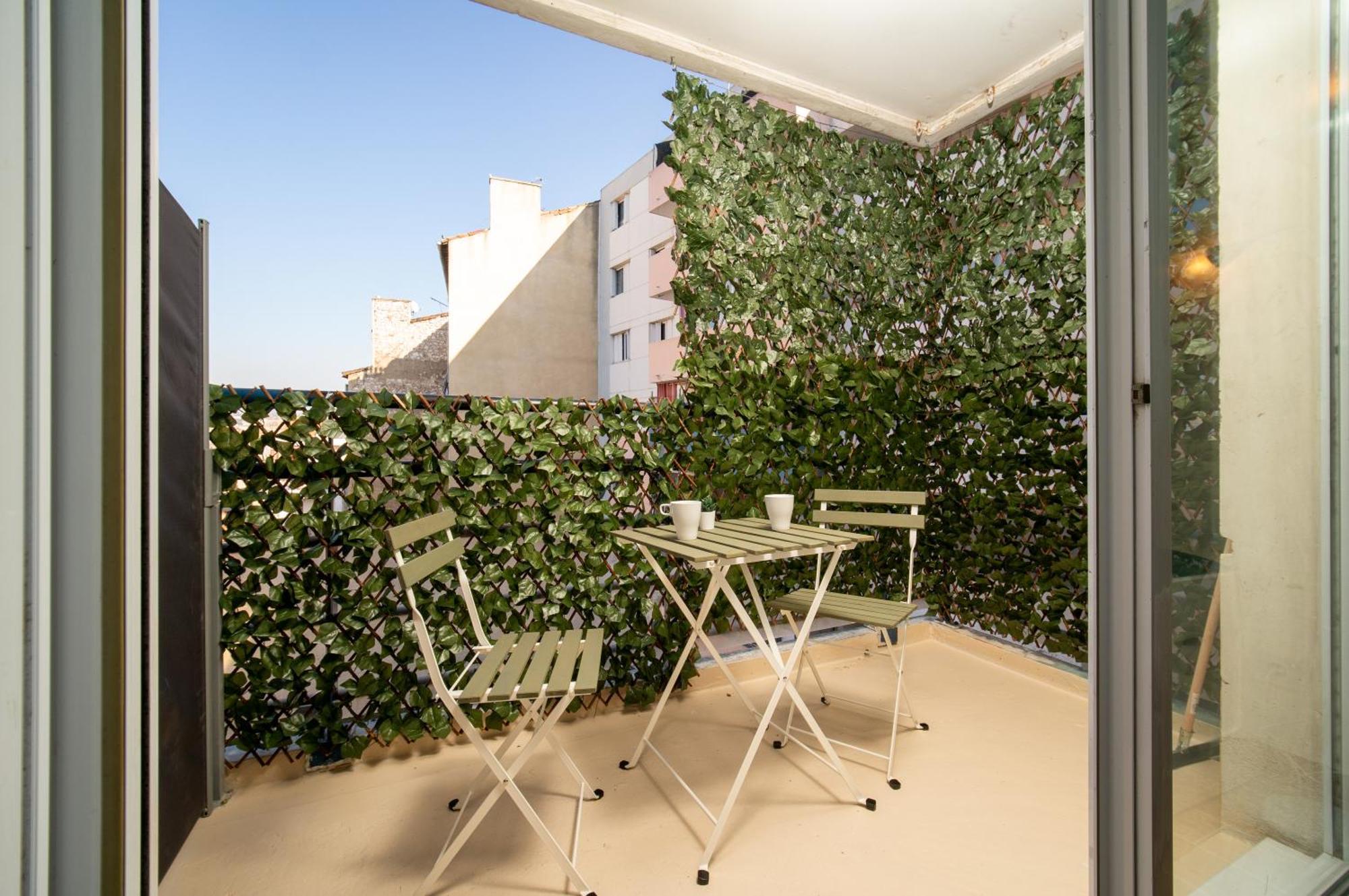 Appartement Tout Equipe A 6Min De La Gare St Charles Marseille Exterior photo