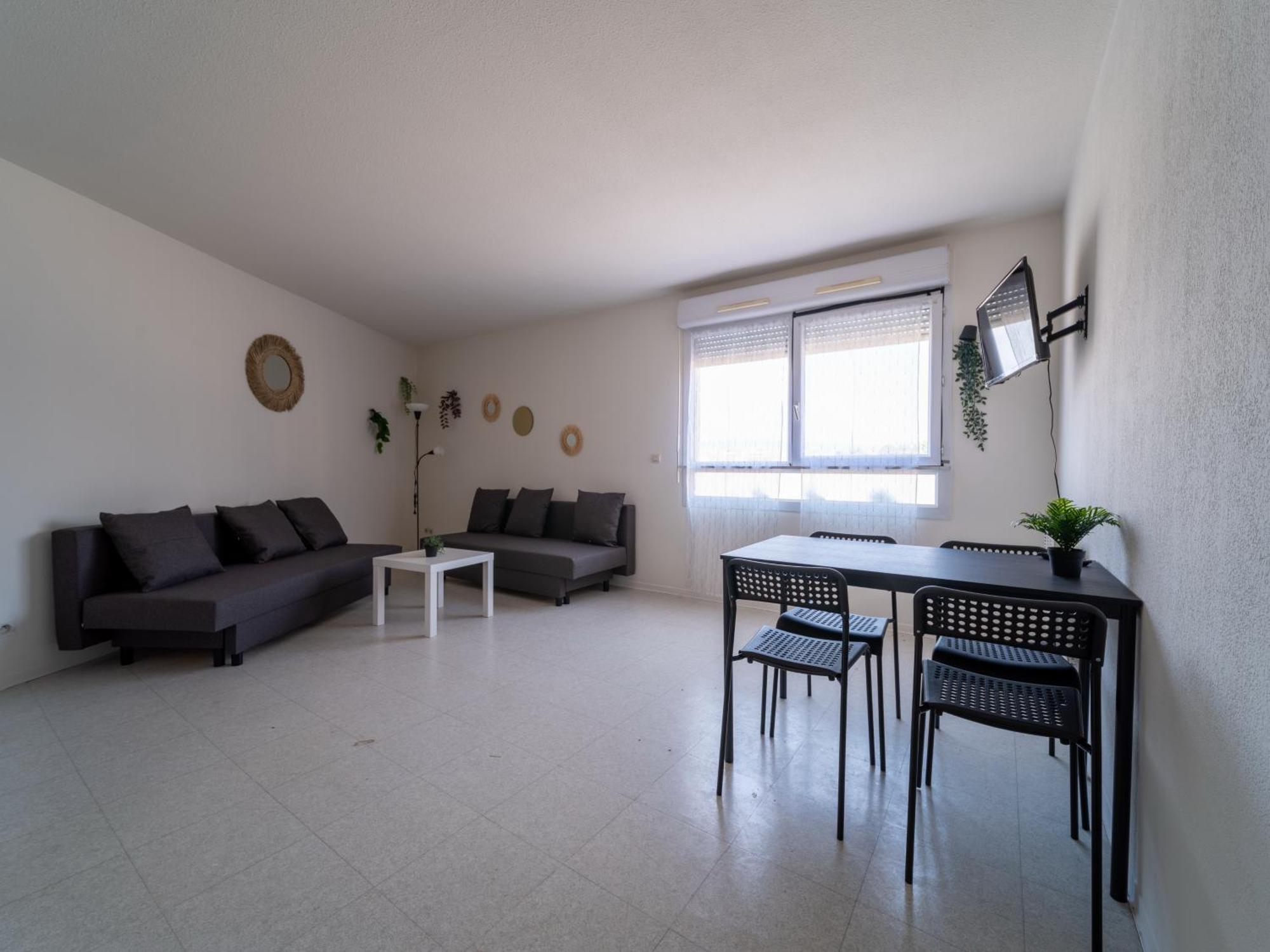 Appartement Tout Equipe A 6Min De La Gare St Charles Marseille Exterior photo